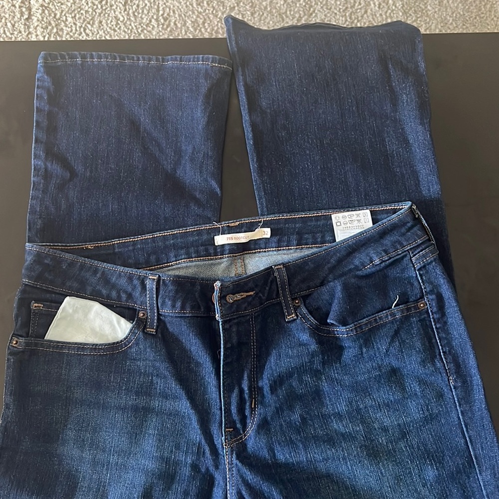 Never worn